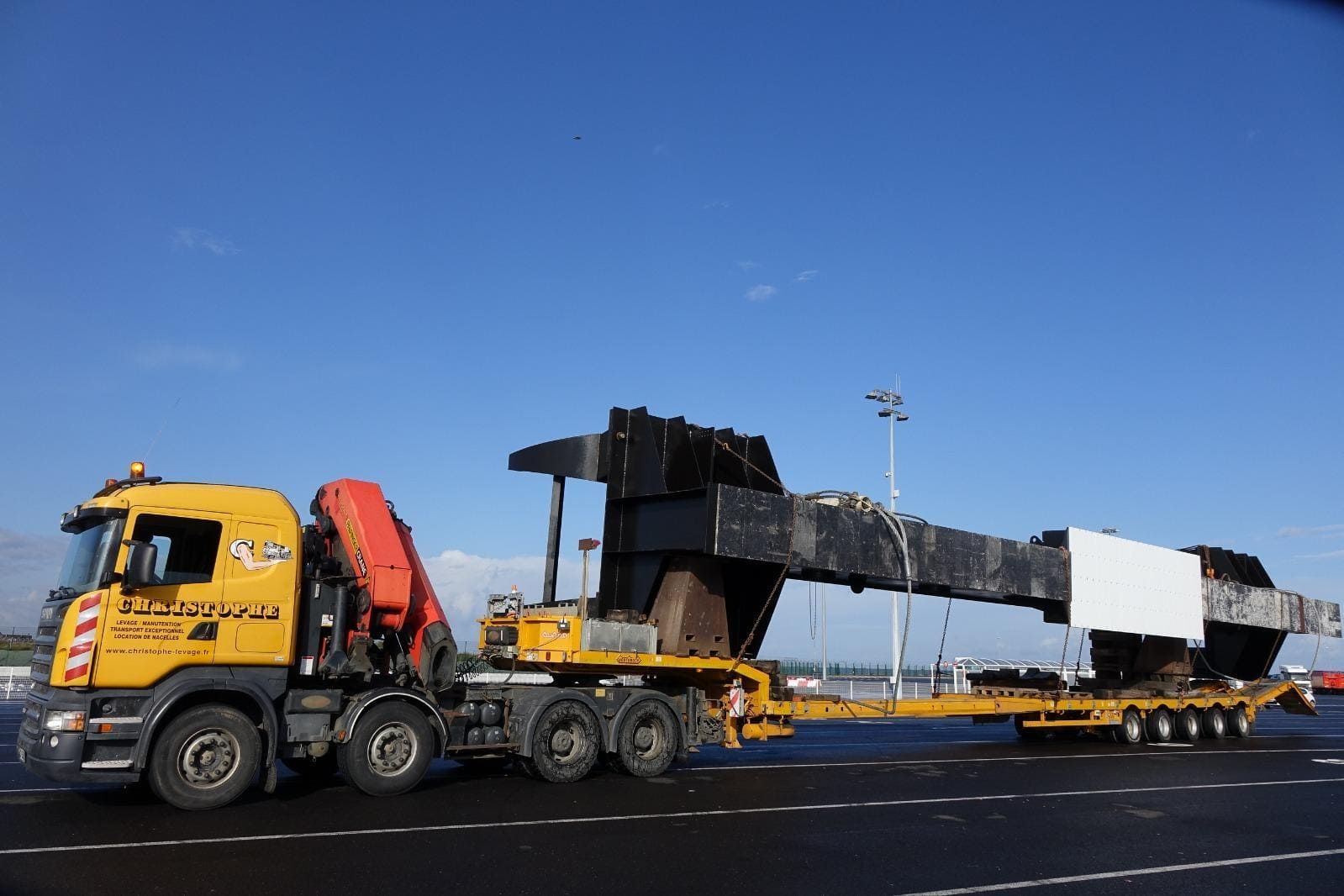 Transport d'une grosse pièce indivisible