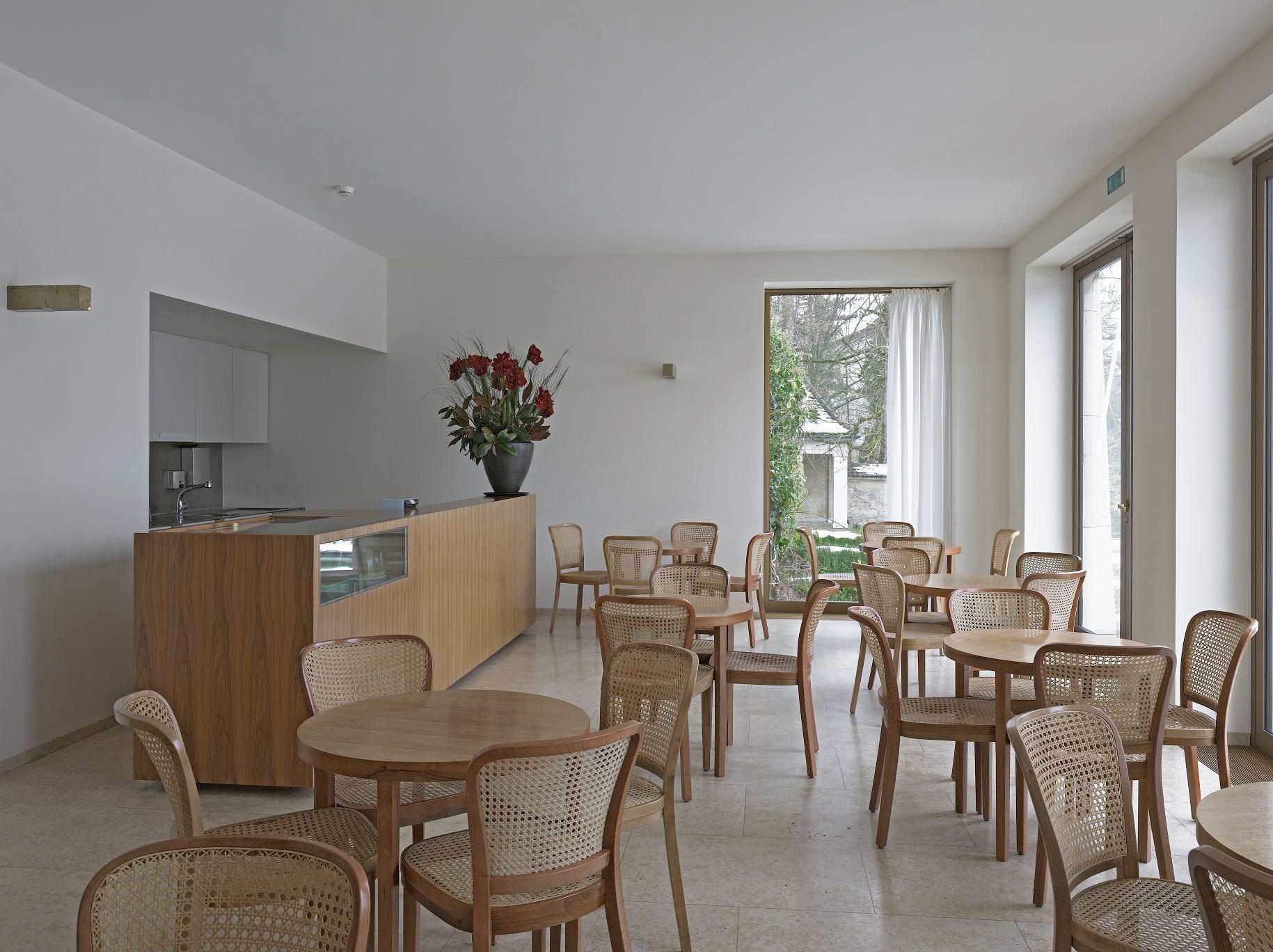 Innenansicht - Café-Bistro «Am Römerholz»