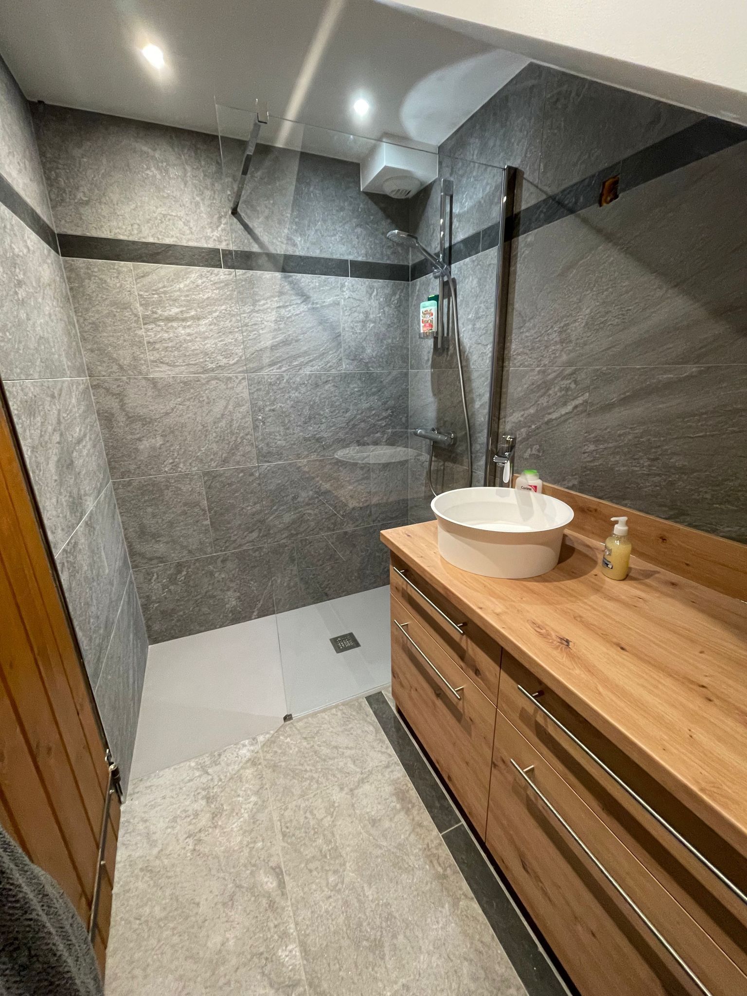 Travaux peinture salle de bains