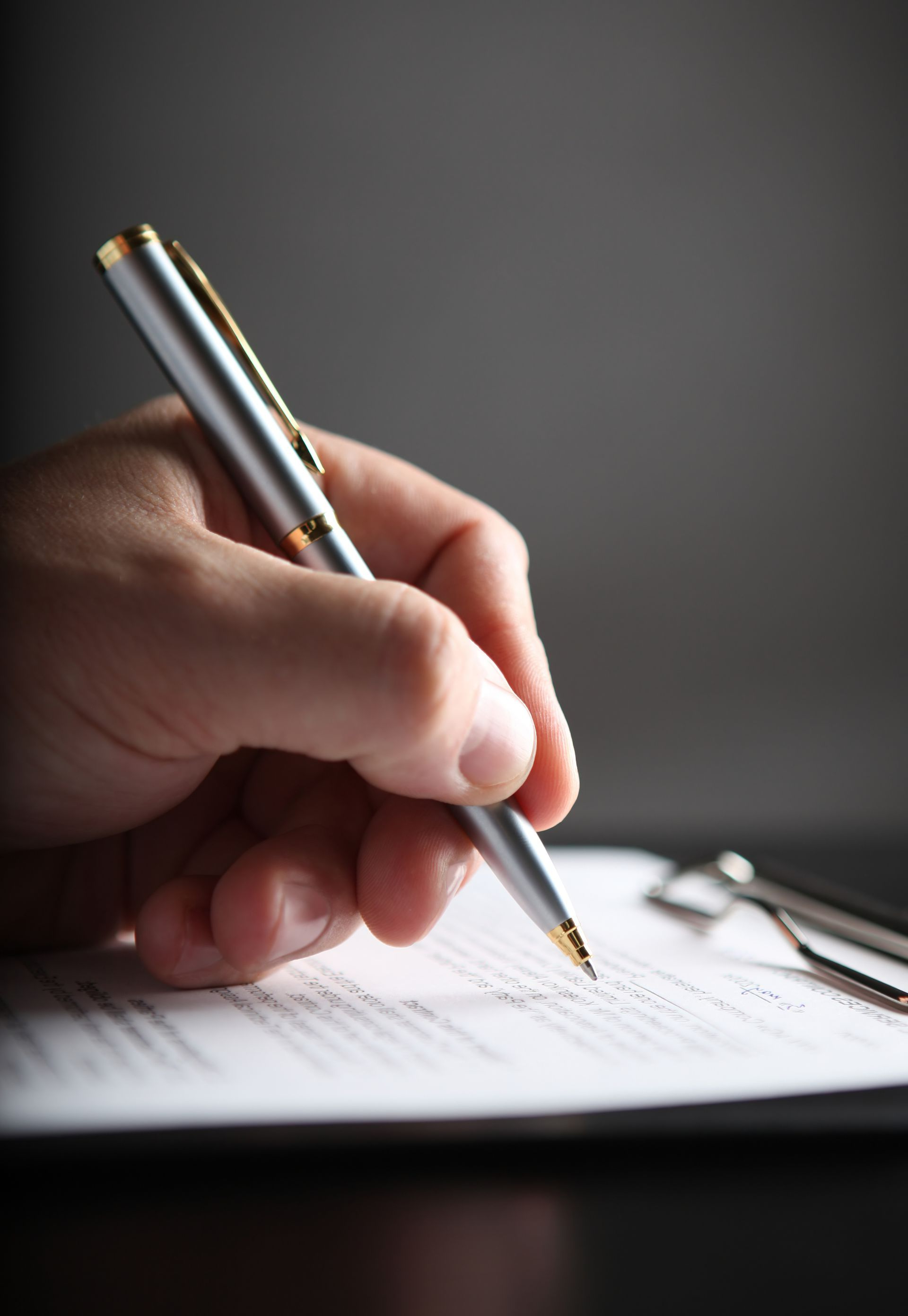 Stylo sur des documents