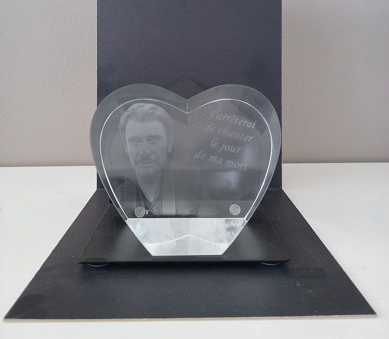 Plaque funéraire Johnny