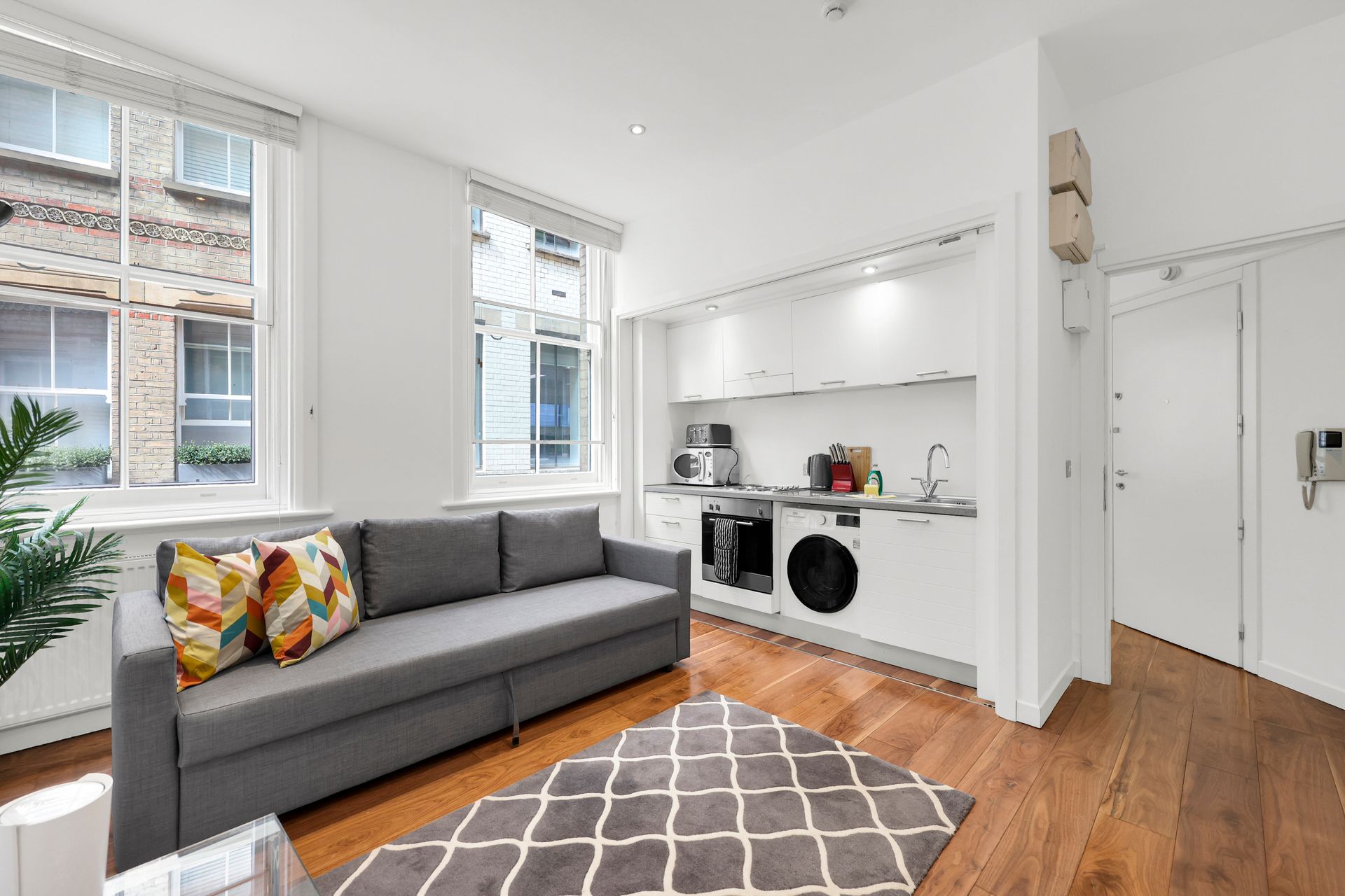 Flat 1, Sterling House