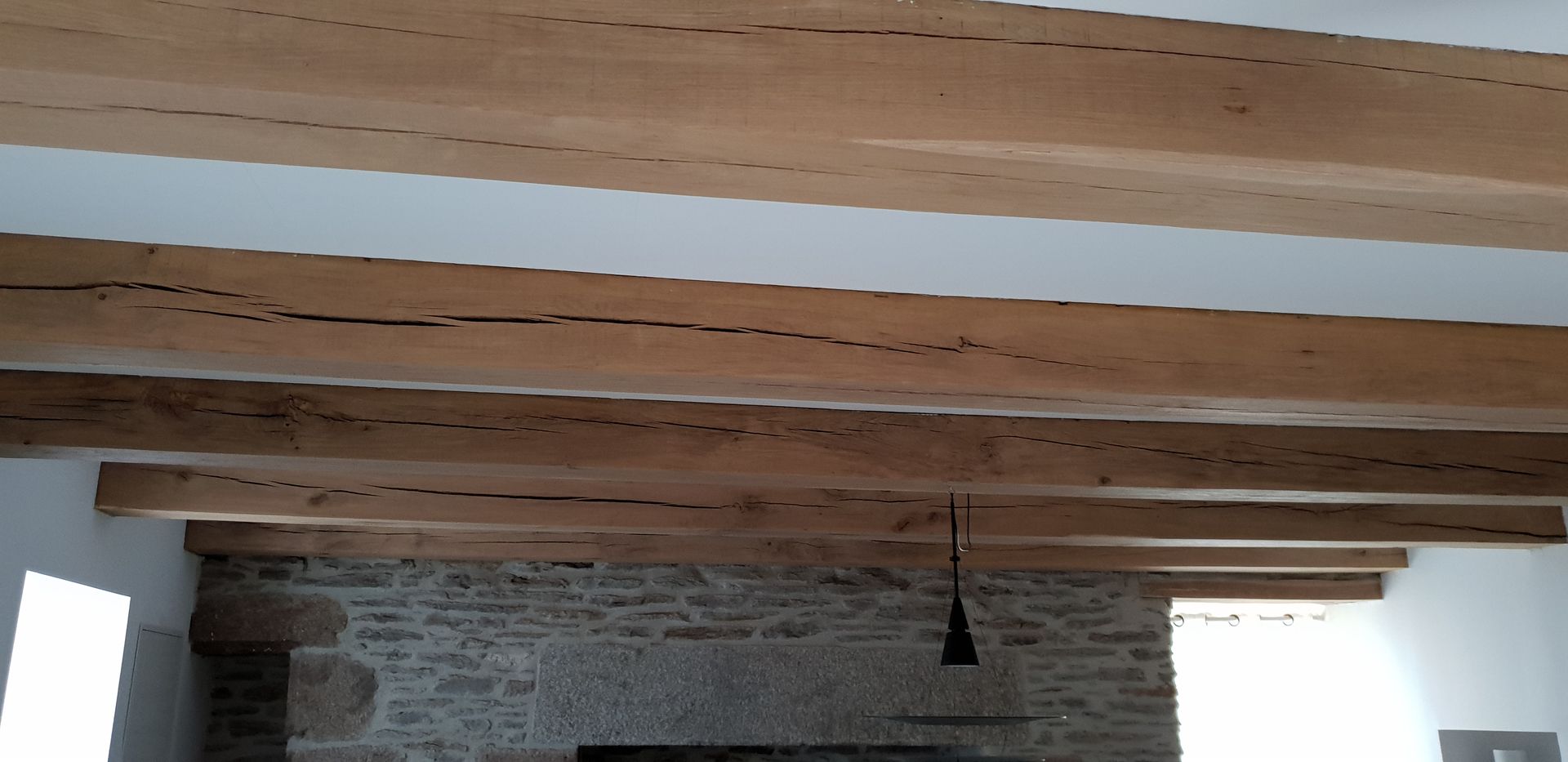 Peinture dans une maison bretonne