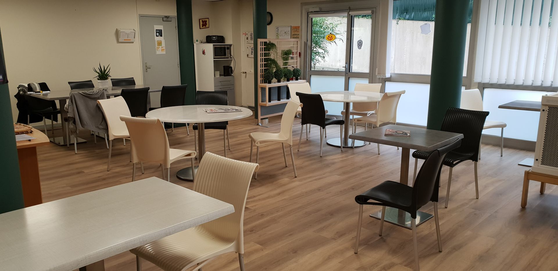 Pose d'un sol PVC en lame