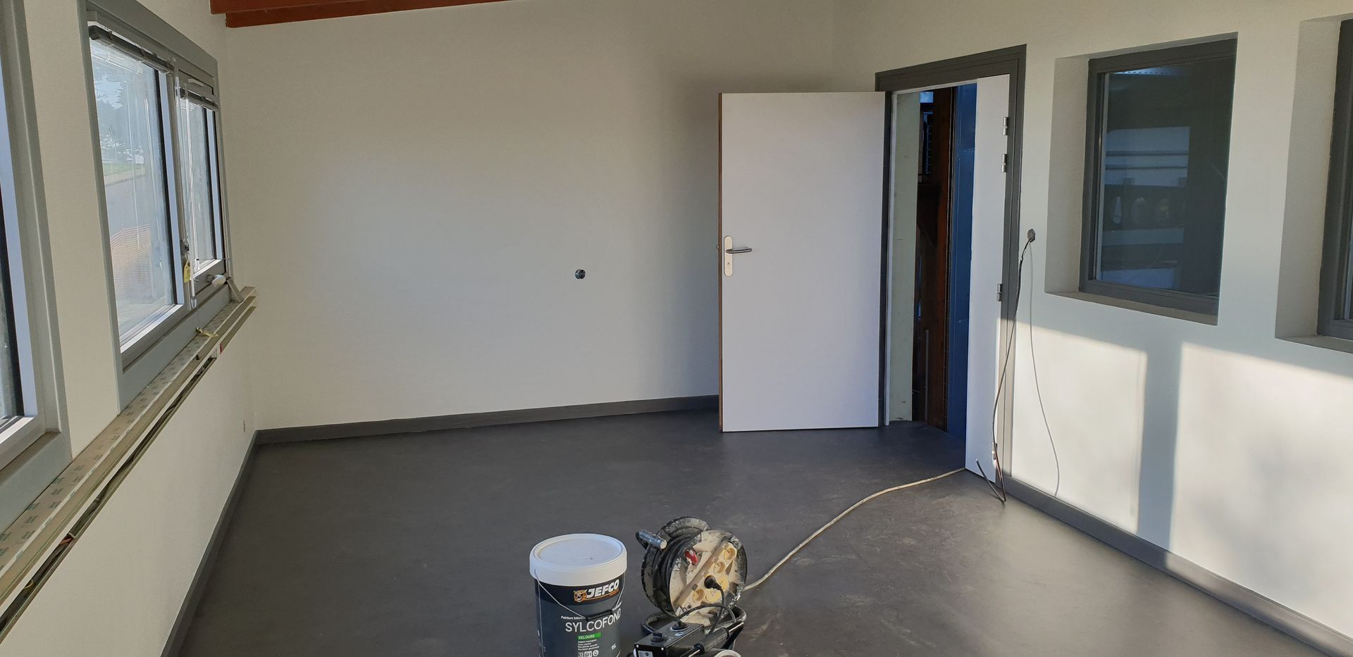 Pose de sol PVC en entreprise