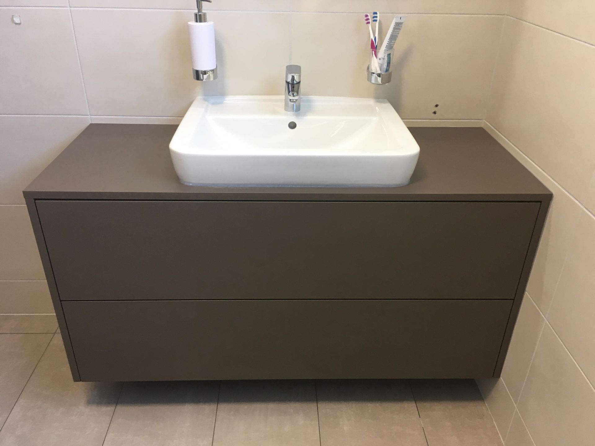 Meuble sur mesure salle de bain - Top Confort Sàrl - Conthey