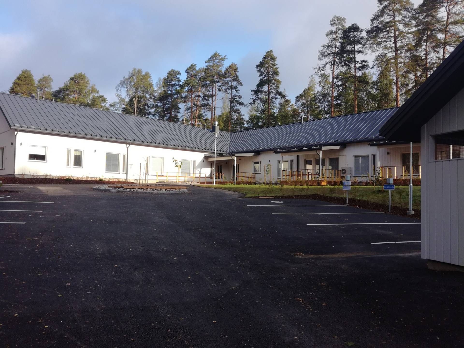 Serafiinakoti rakennus