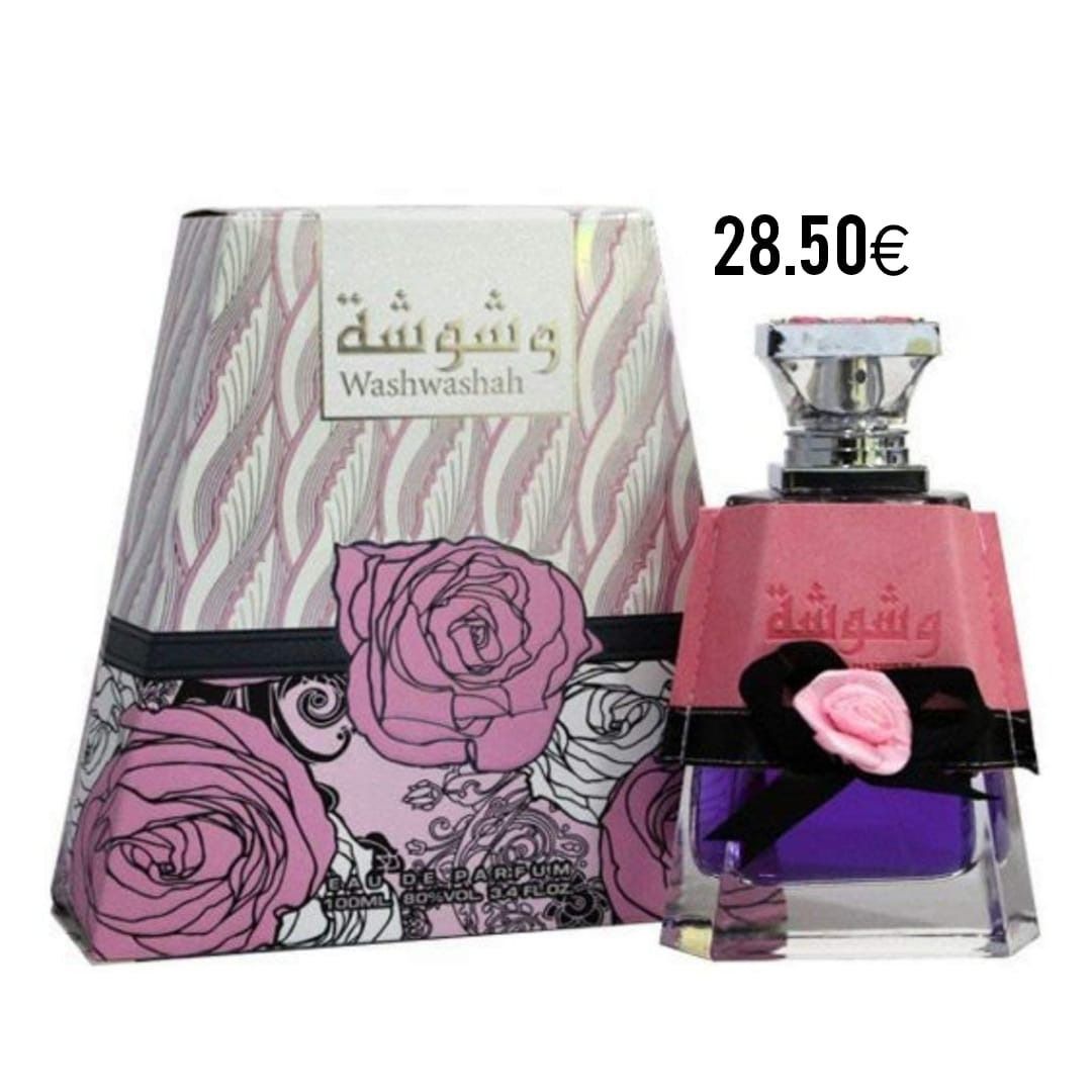 Una botella de perfume con una rosa rosada.