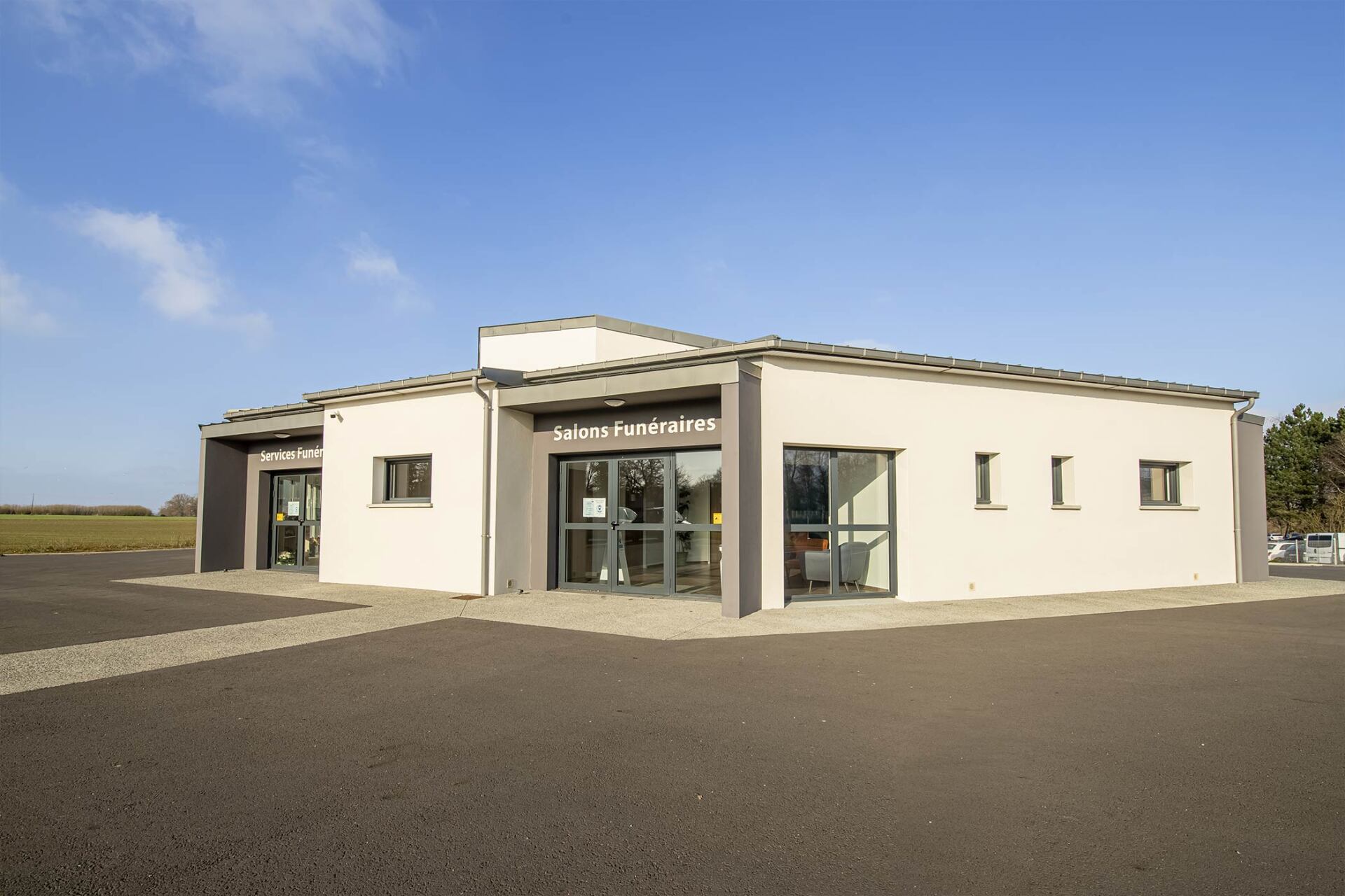 Vue extérieure du salon funéraire