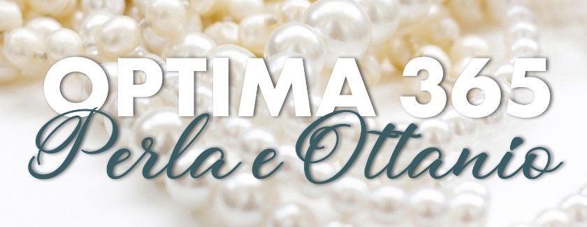 Un fondo de perlas blancas con texto blanco que dice 