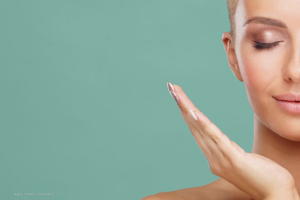 Frau mit gepflegtem Gesicht