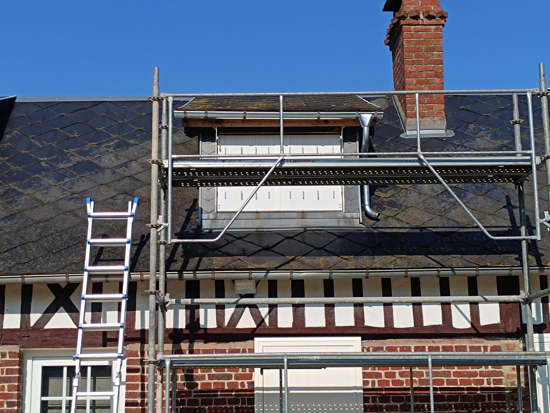 Réparation de tuiles avant