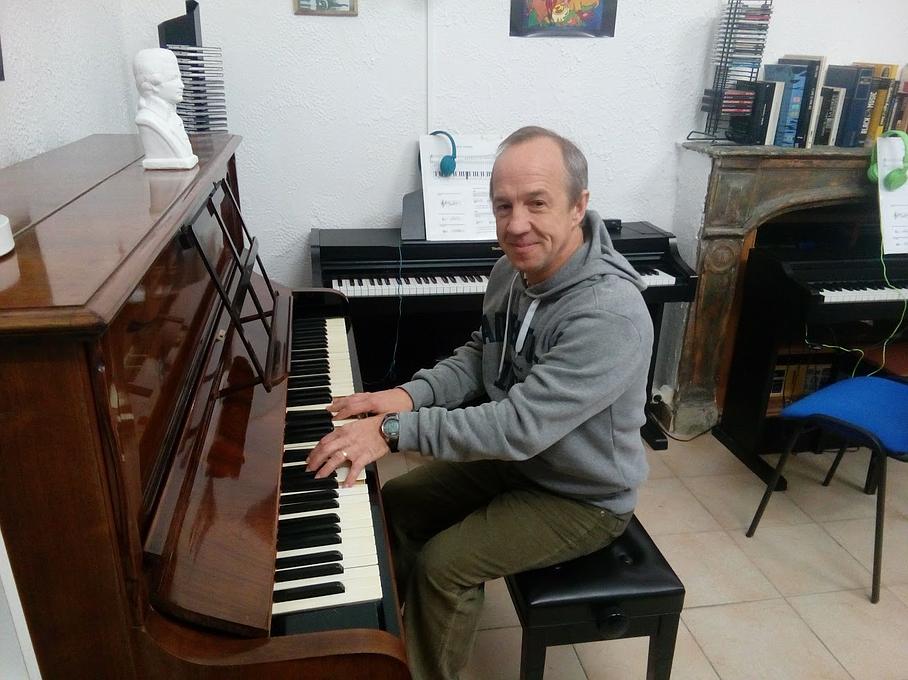Cours de piano avec Guy Mourier