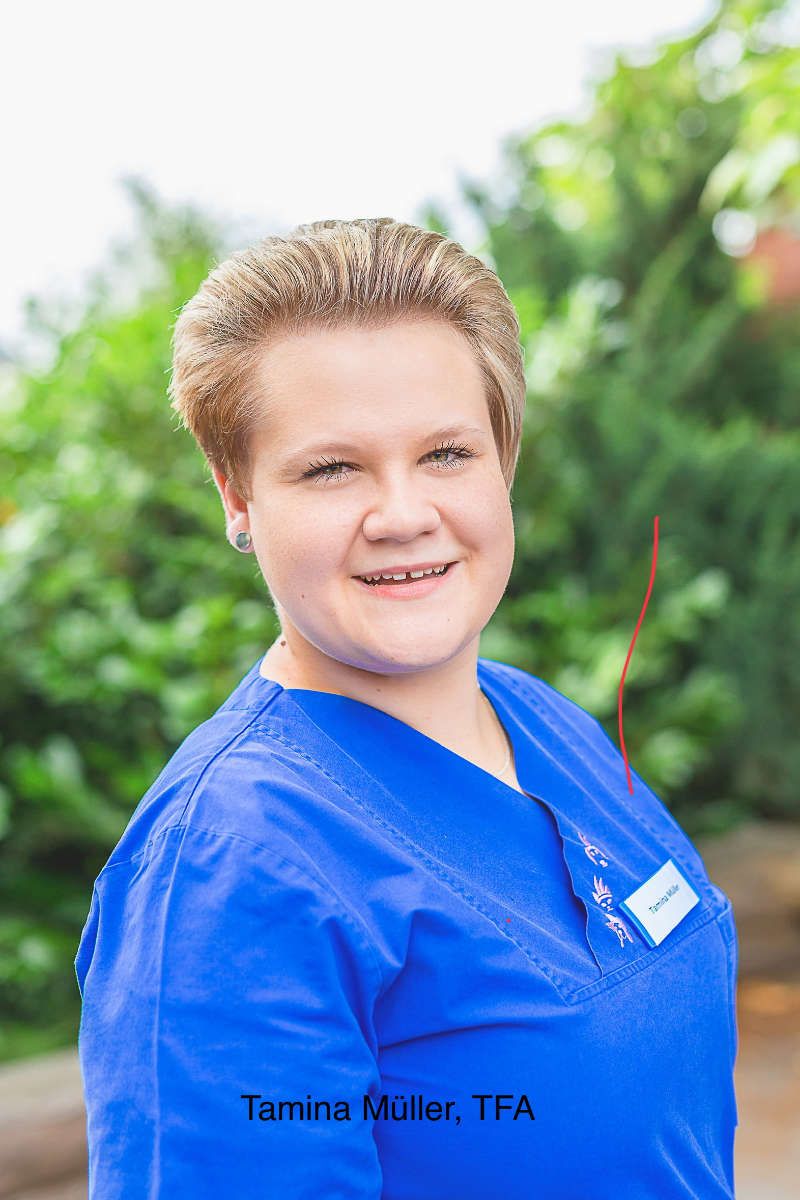 Mitarbeitende Tierarztpraxis Dr. Boris Wörner und Dr. Birgit Wörner