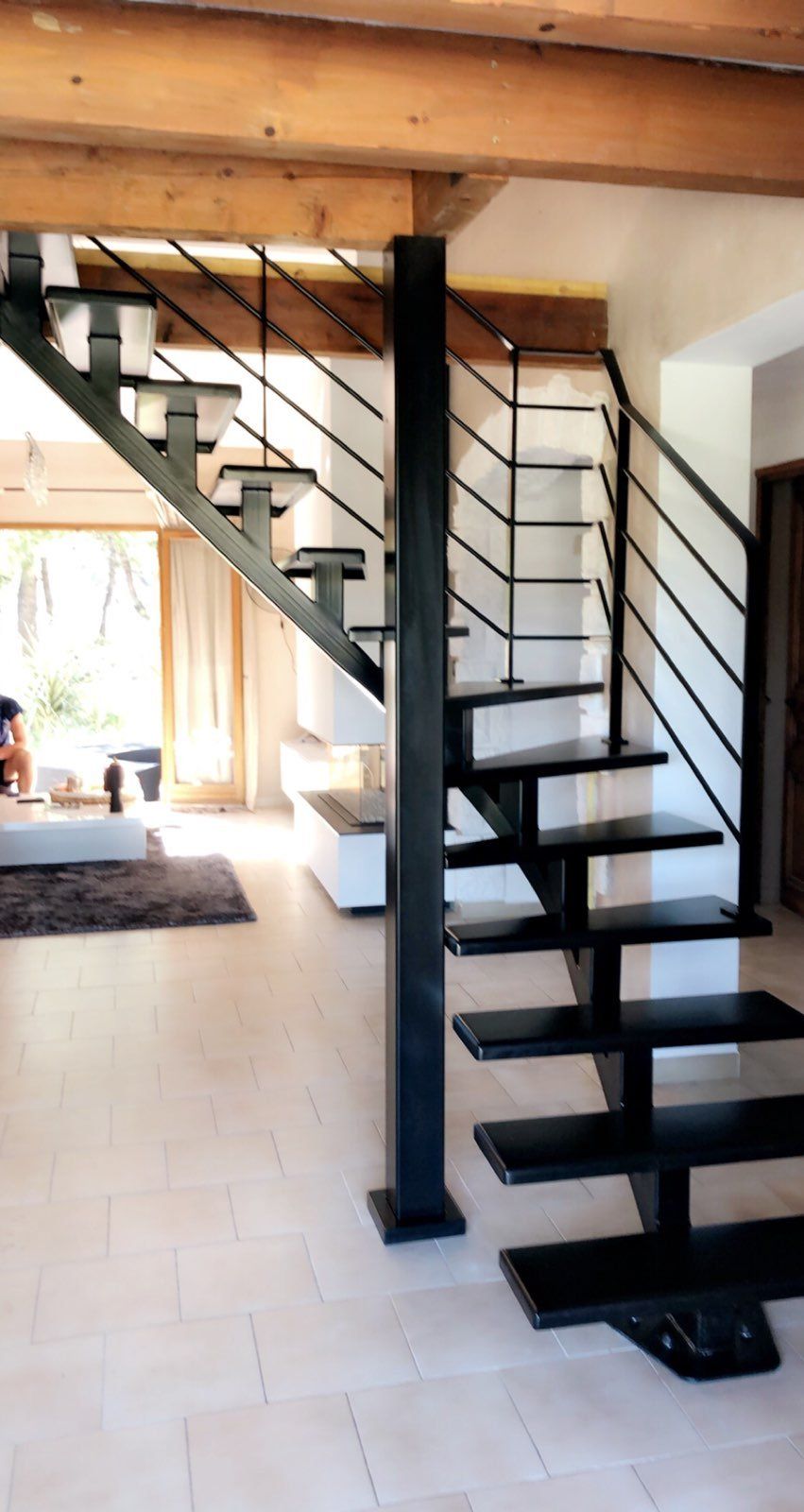 Escalier intérieur courbé