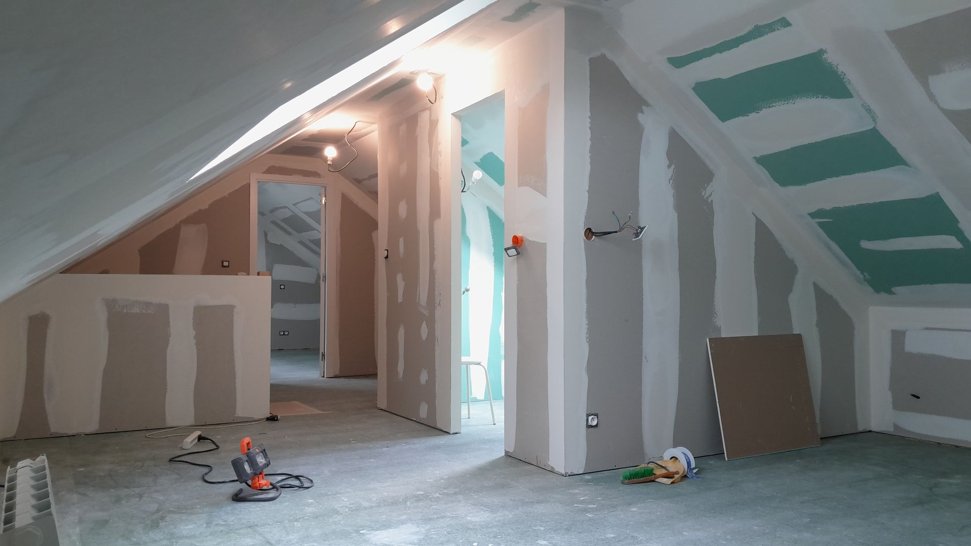 Lien vers la page isolation et aménagement des combles.