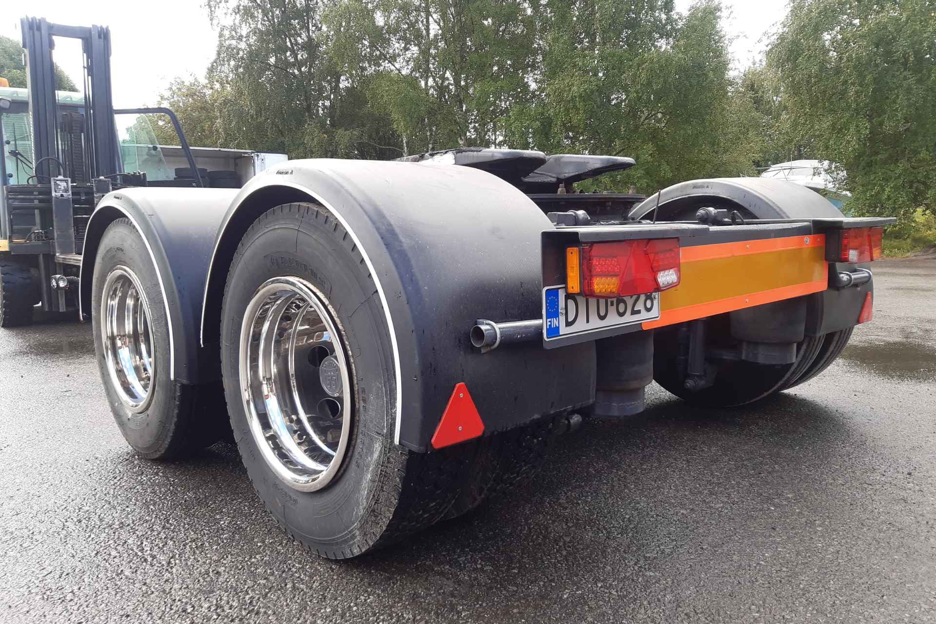 Rekan perävaunun renkaat
