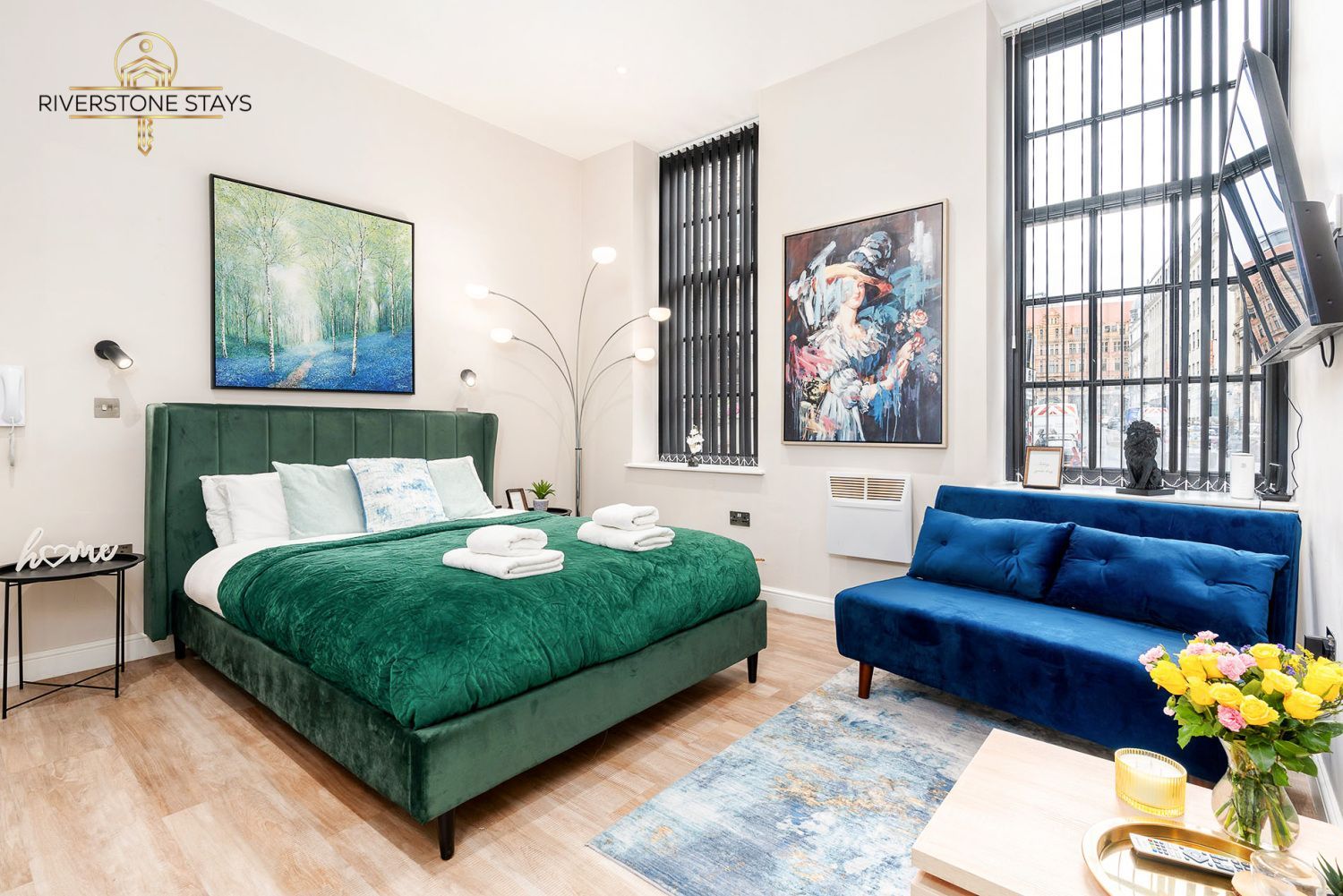 Moving to Leeds and looking for accommodation? Discover comfortable serviced apartments in Leeds for relocations, professionals, families and longer stays.