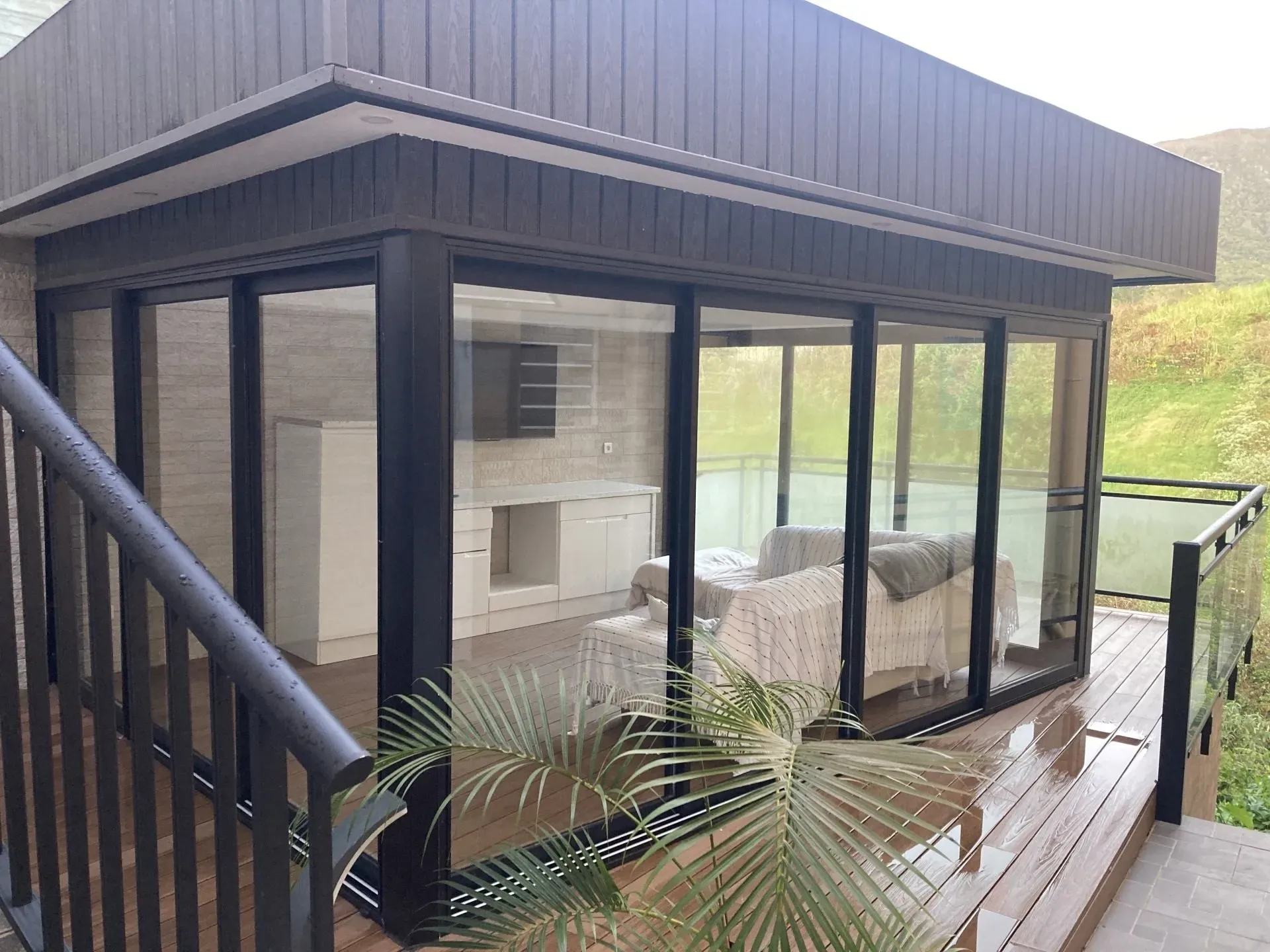 Grande véranda donnant sur la montagne