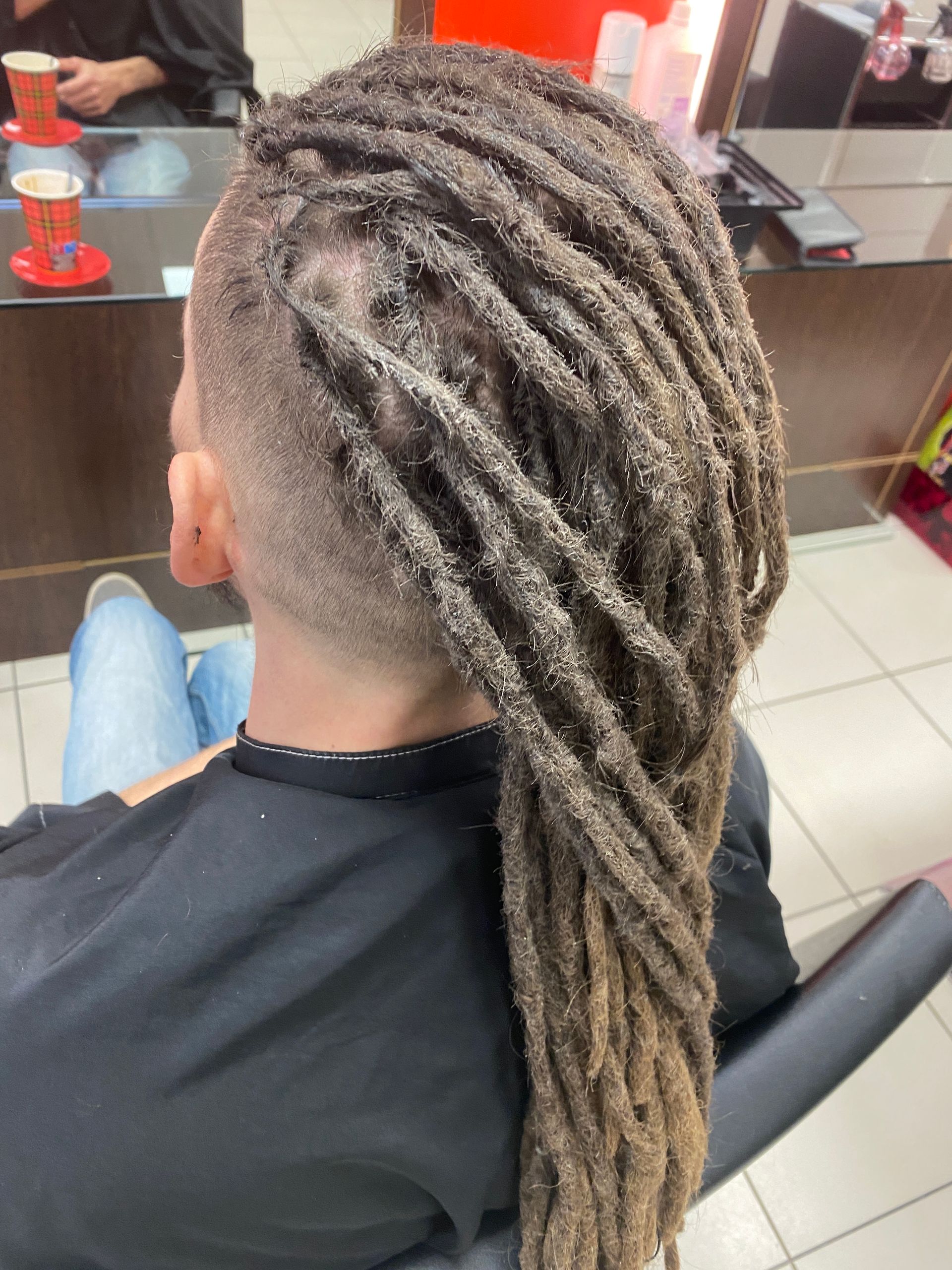 Des dreadlocks abîmées