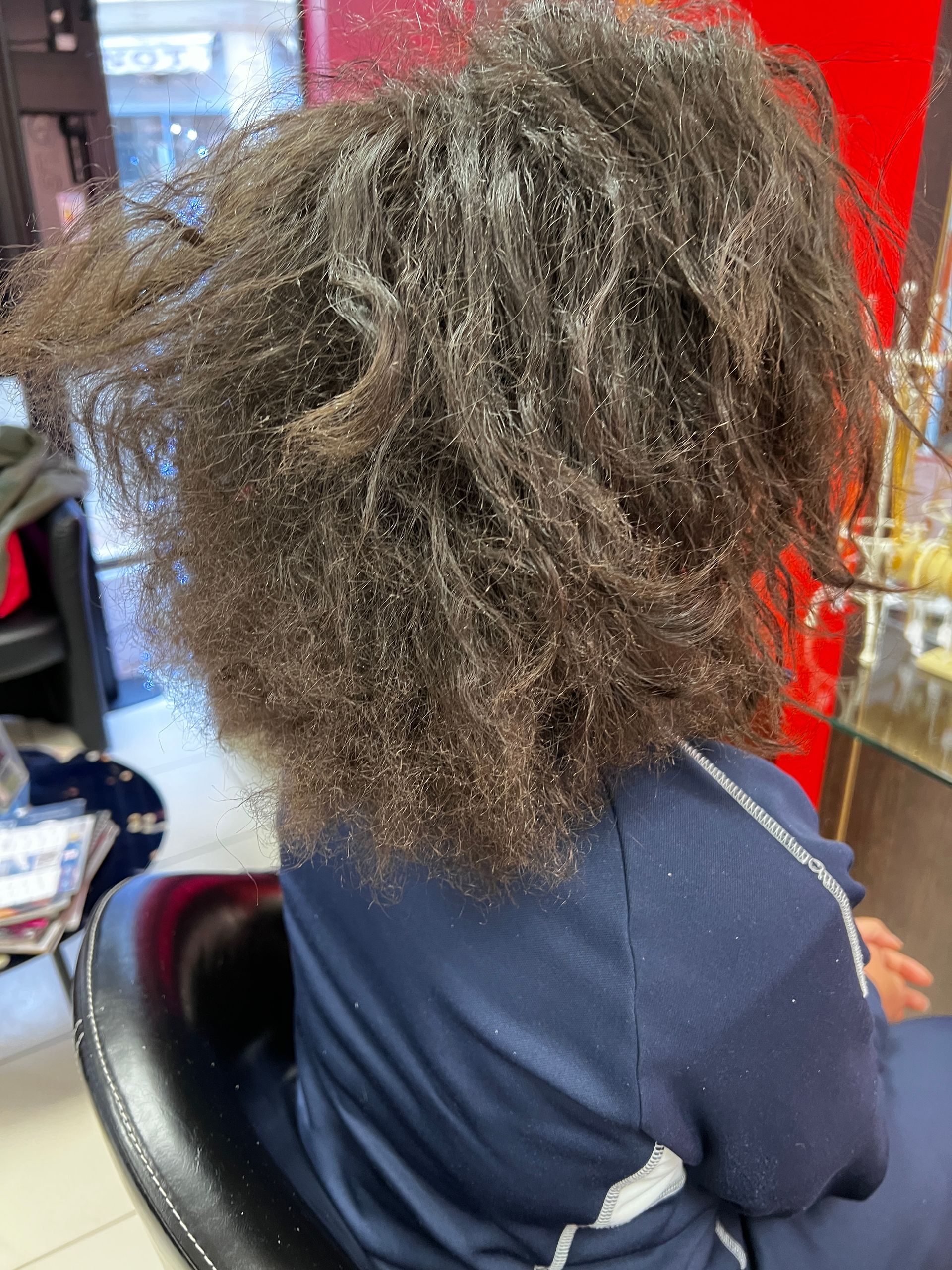 Des cheveux très secs