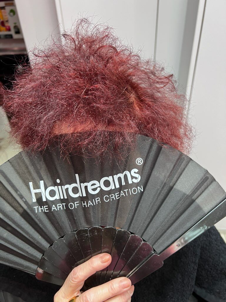 Des cheveux très fins et abîmés