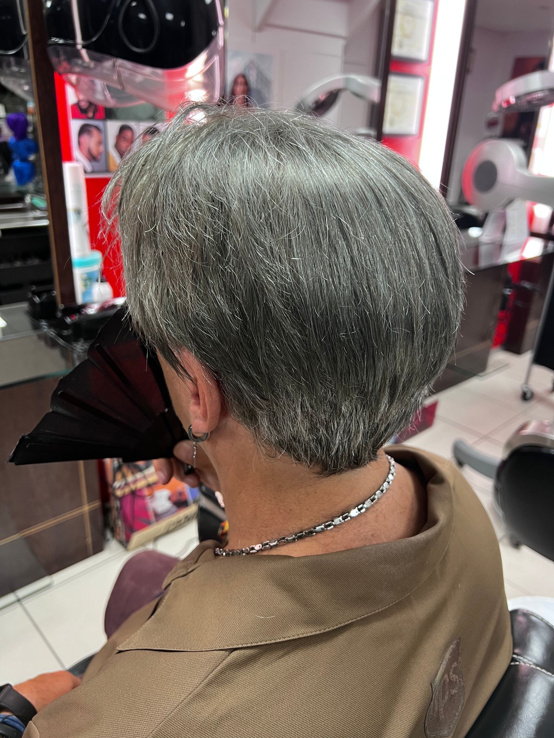 Pose de microlines sur un homme