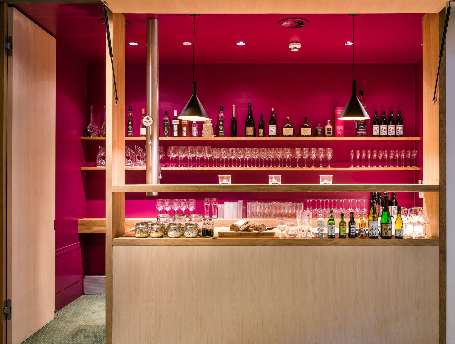 MaxiMiniBar im Hotel Stäfeli