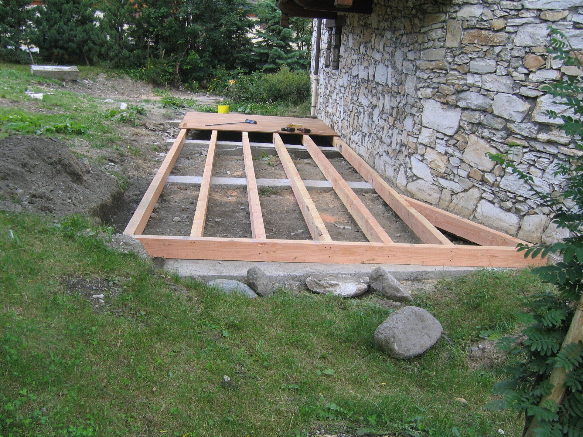 Terrasse en cours de pose