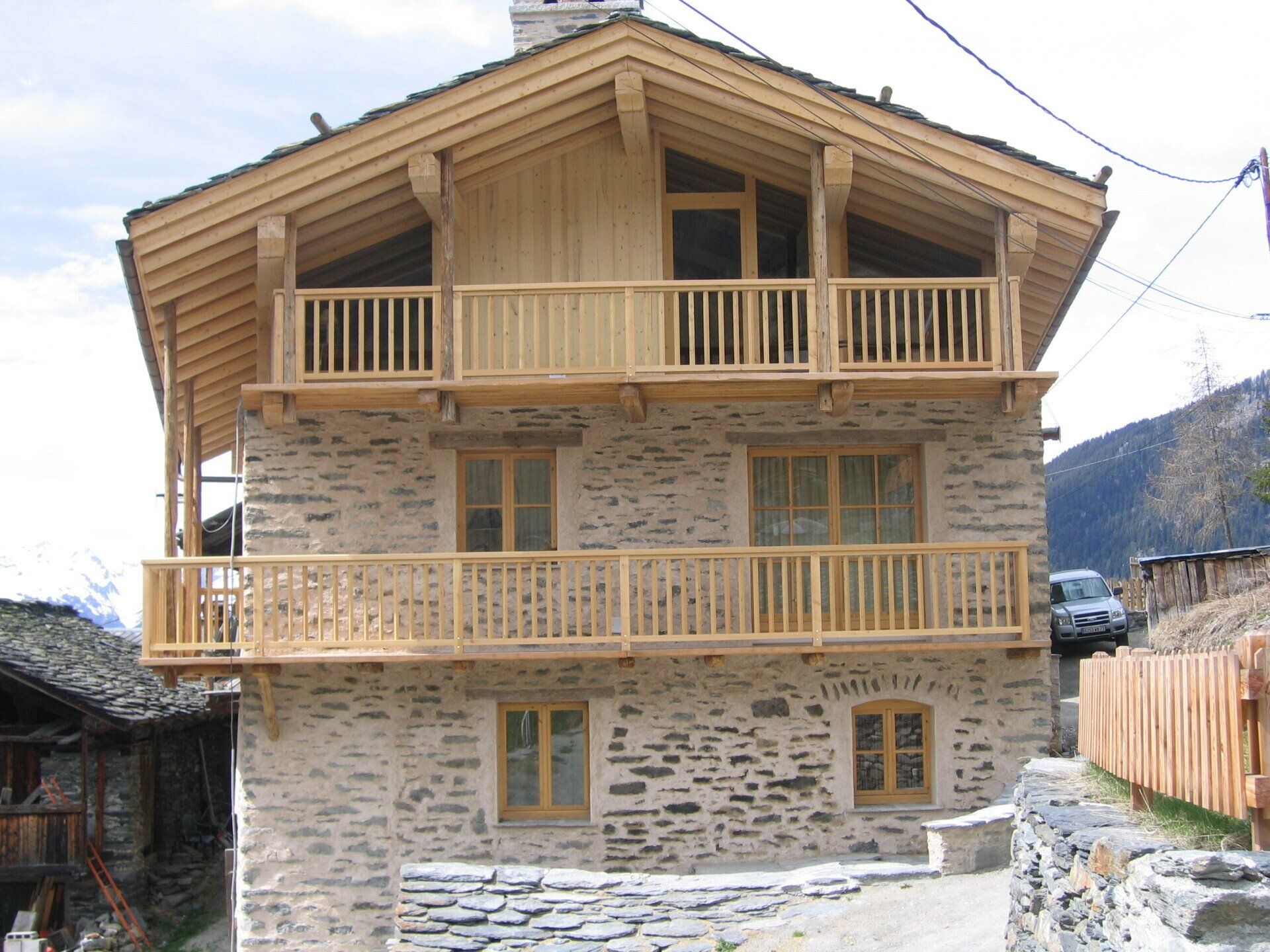Façade en bois d'un chalet