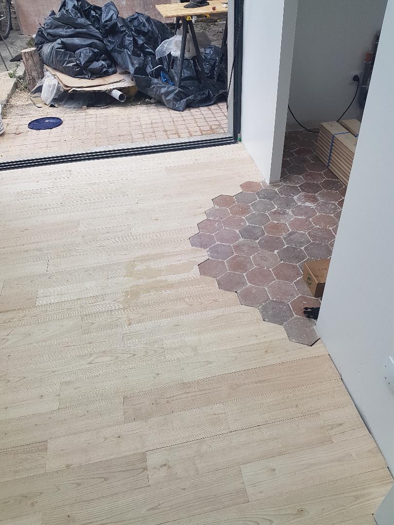 Plancher et carrelage mosaïque