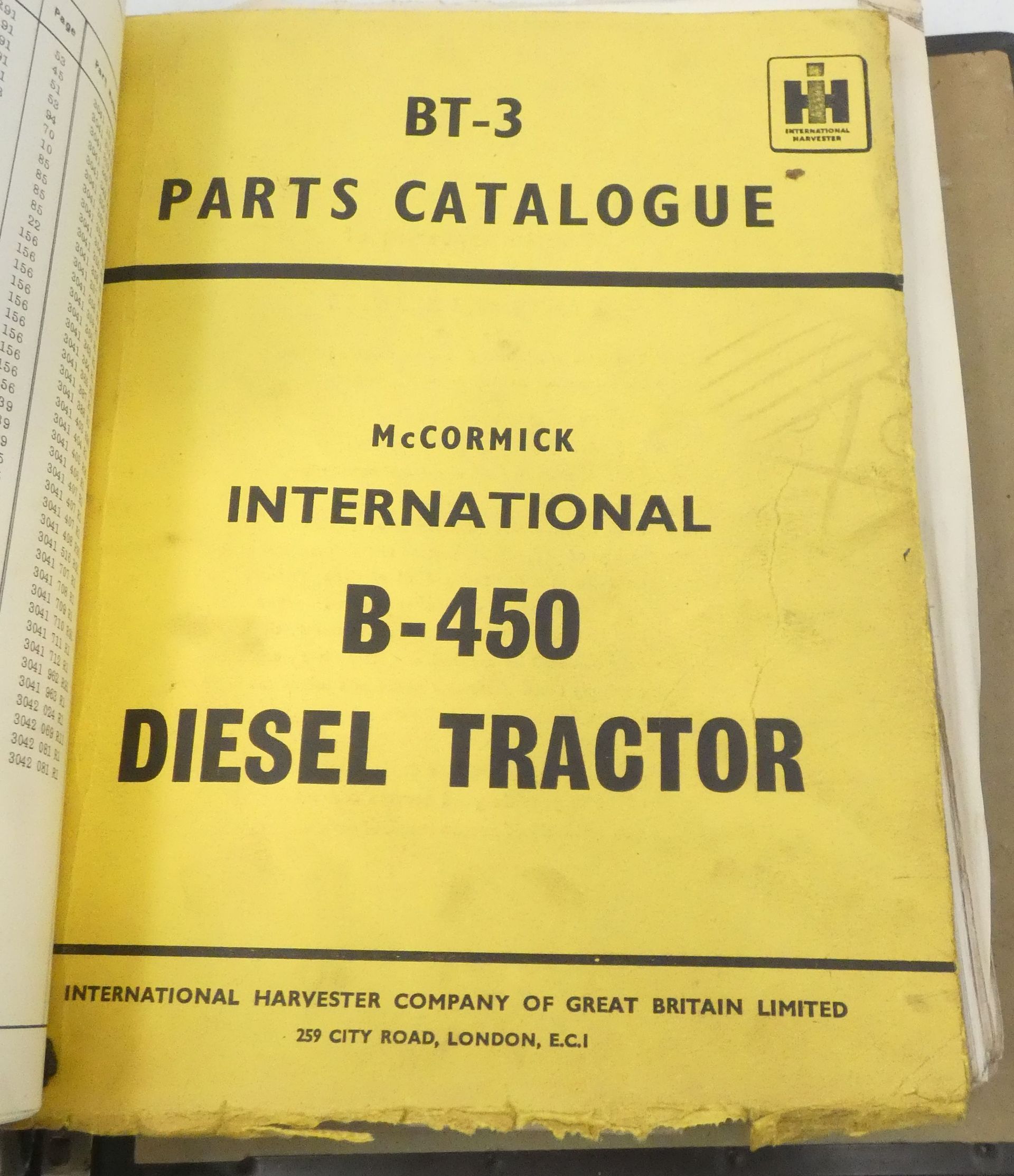McCormick International B-250 diesel tractor + B-450 diesel tractor + B-614 diesel tractor parts catalogue