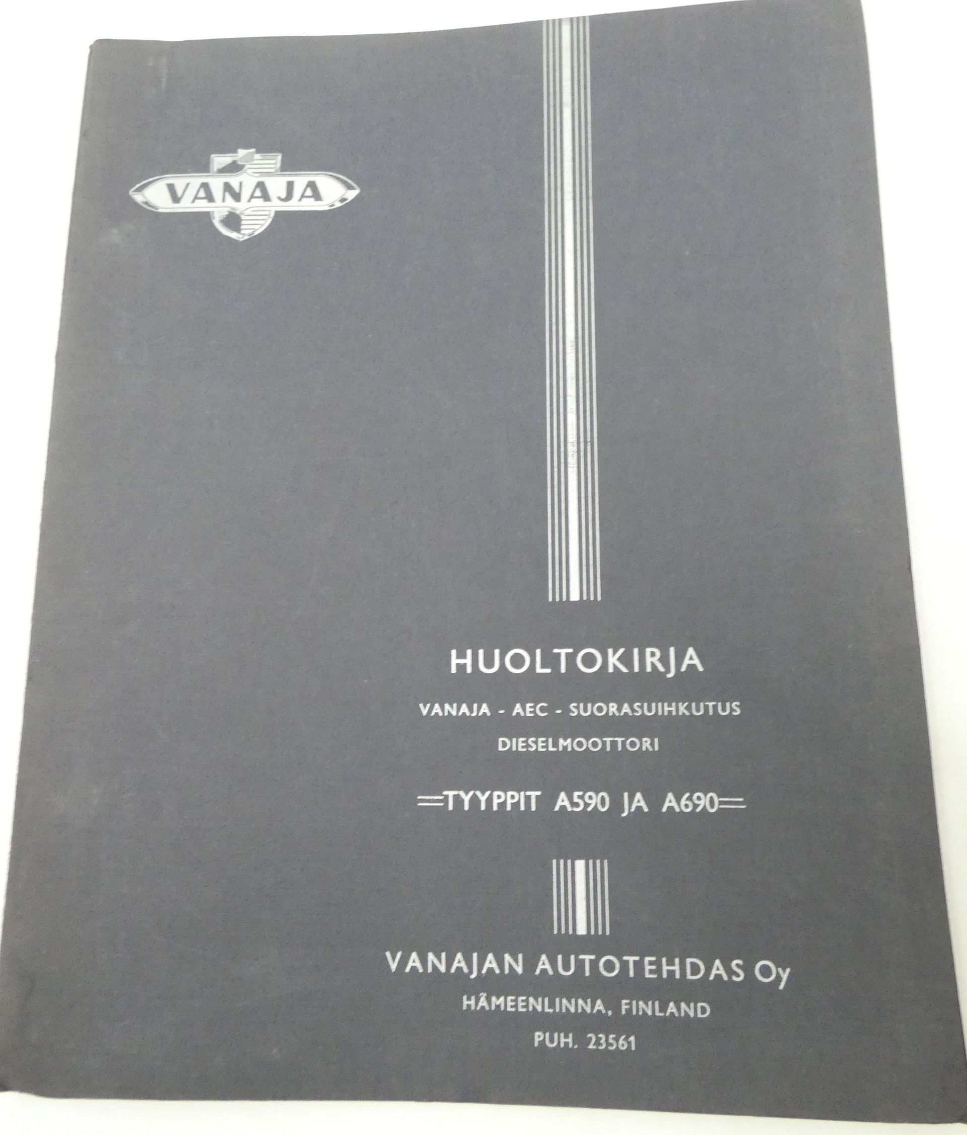 Vanaja AEC A590 ja A690 suorashuikutus -dieselmoottoreiden huoltokirja