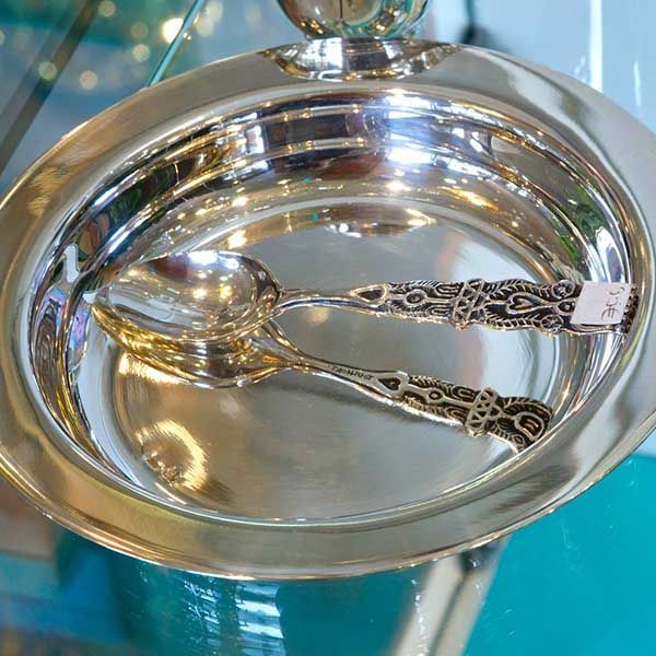 Assiette et couverts en argent