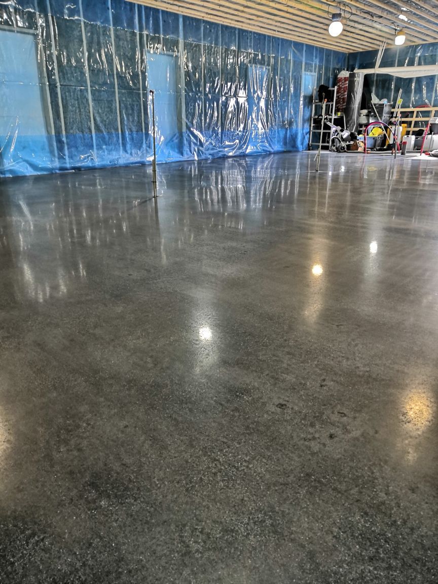 Kiillotettu betonilattia, BLT Ammunet Oy