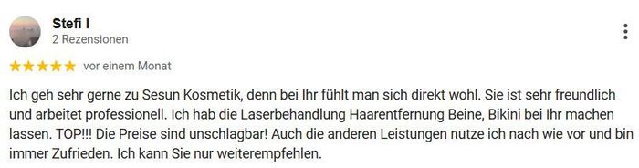 Ein Screenshot der Bewertung einer Person auf einer Website.