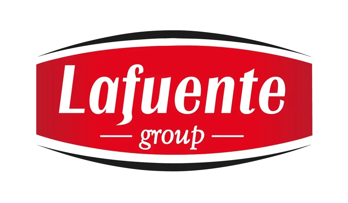 Logotipo del Grupo Lafuente con texto blanco sobre un fondo rojo y blanco en forma de escudo.
