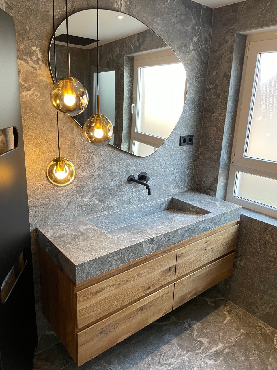 Meisterbetrieb Fliesen Piepenstock Natursteinwaschbecken