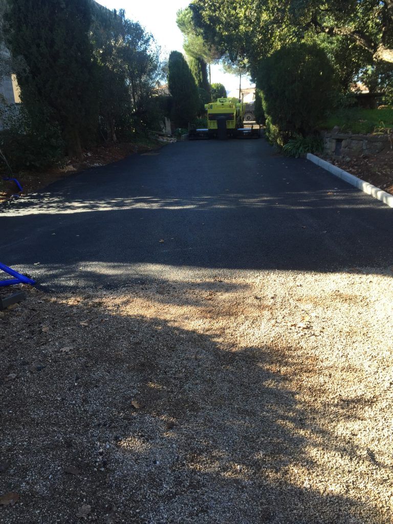 Enrobage d'une route