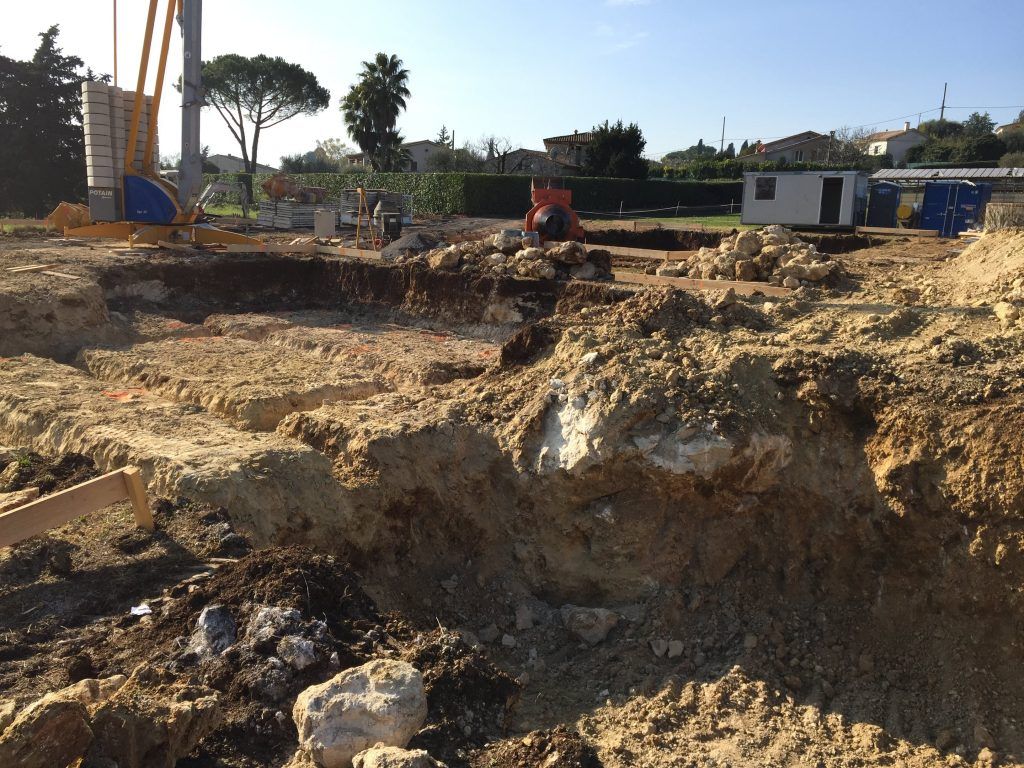 Terrassement de maison d'un lotissement