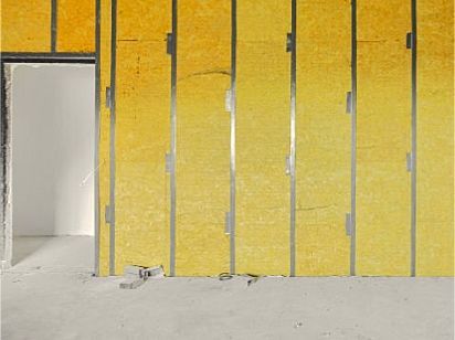 Cloison sans coffrage