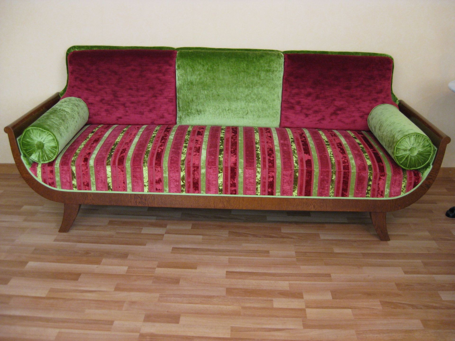 Buntes Sofa - Polsteratelier Kurt & Ursula Mischler - Biel