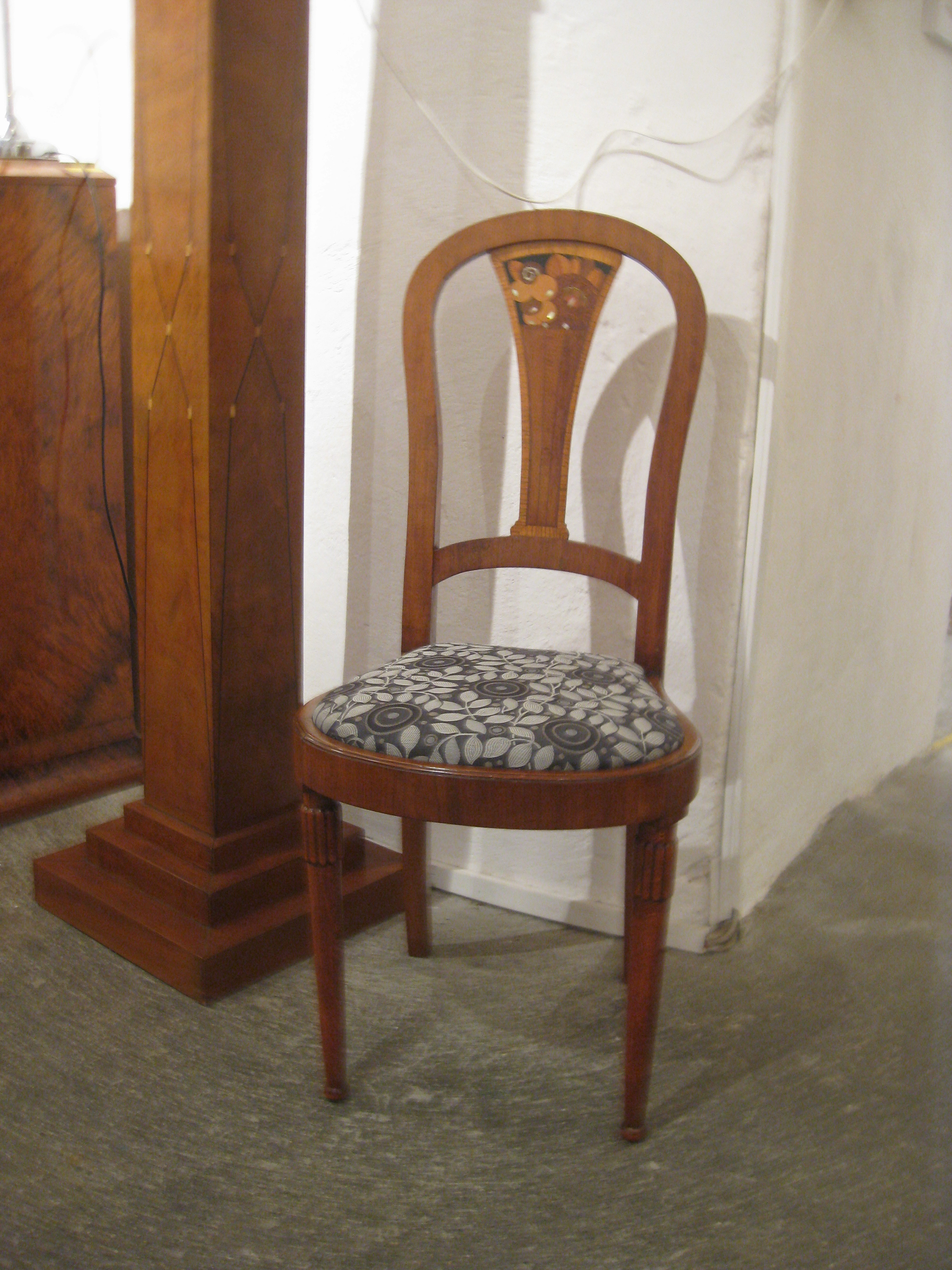 Holzstuhl - Polsteratelier Kurt & Ursula Mischler - Biel