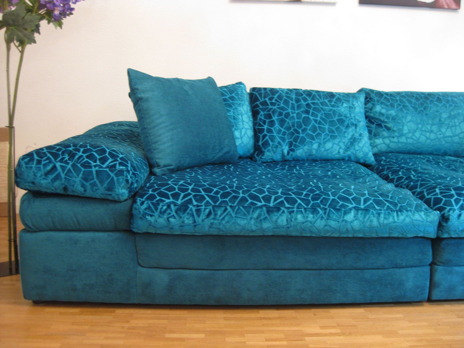 Blaues Sofa - Polsteratelier Kurt & Ursula Mischler - Biel