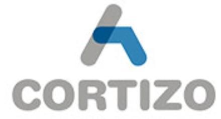 Un logotipo azul y gris para Cortizo sobre un fondo blanco.