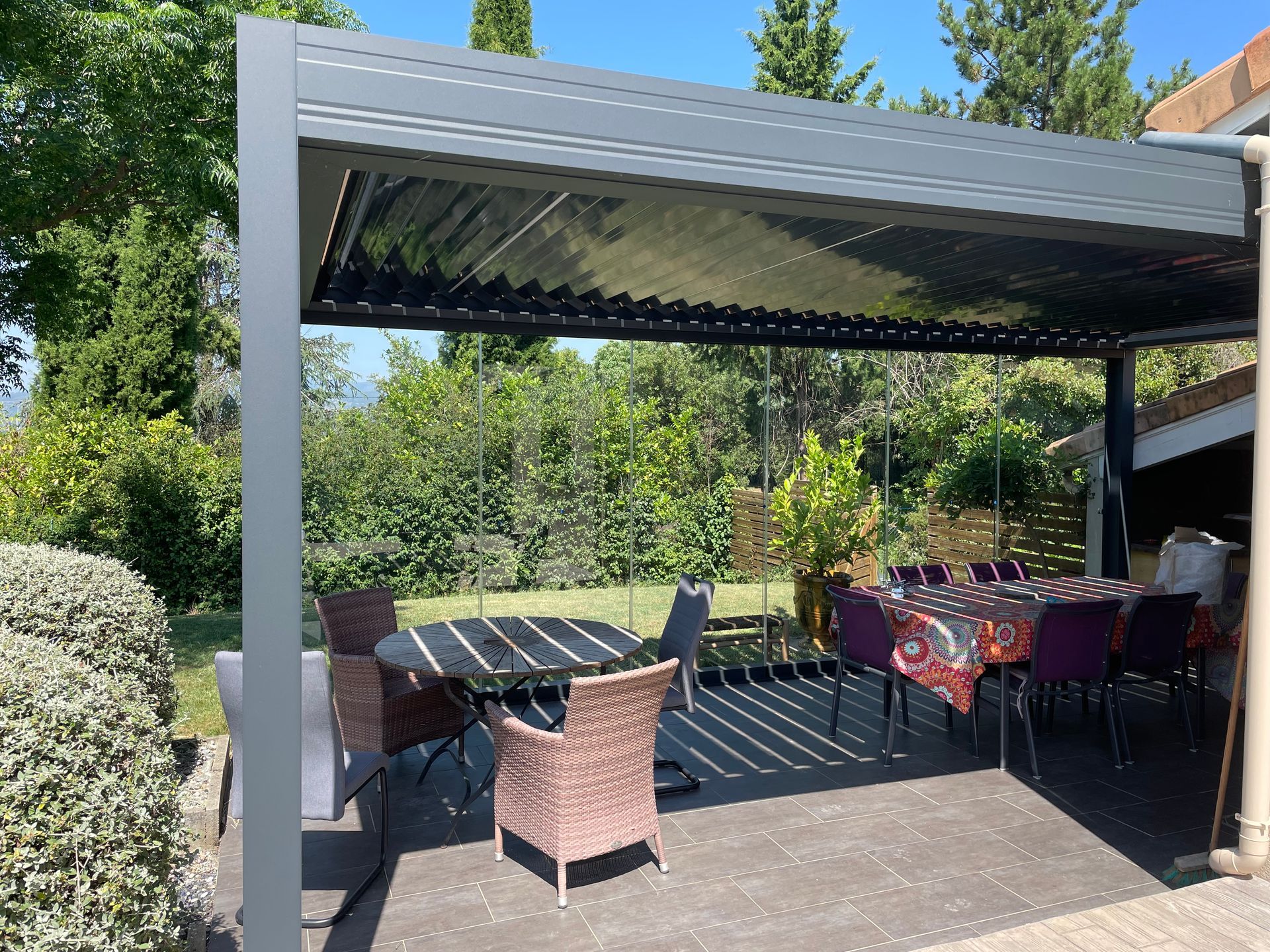 Pergola bioclimatique