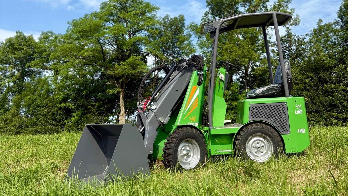 Un valet de ferme de couleur verte.