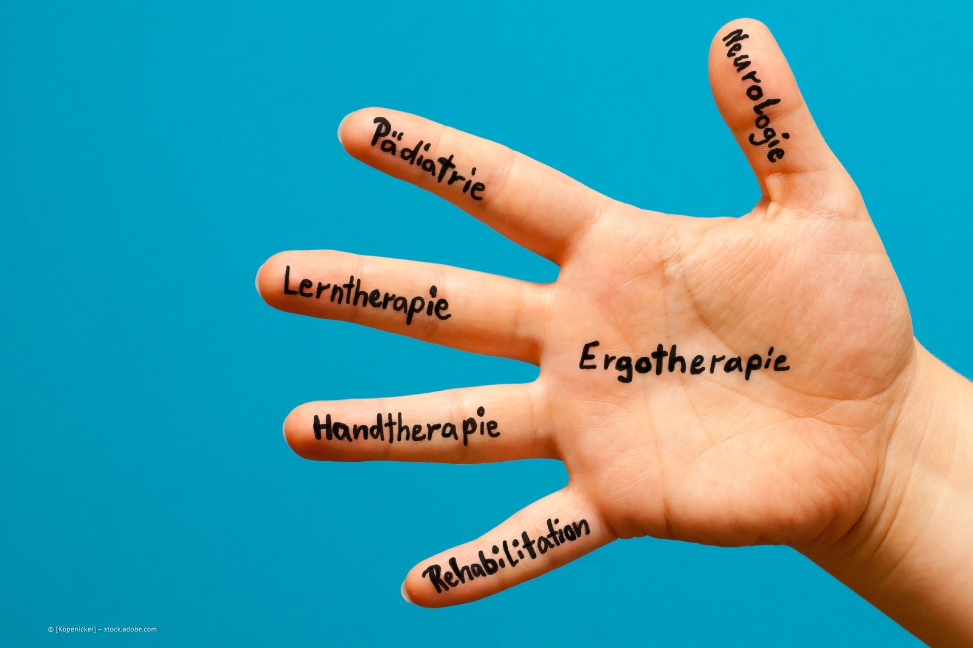 Mann bei Ergotherapiesitzung