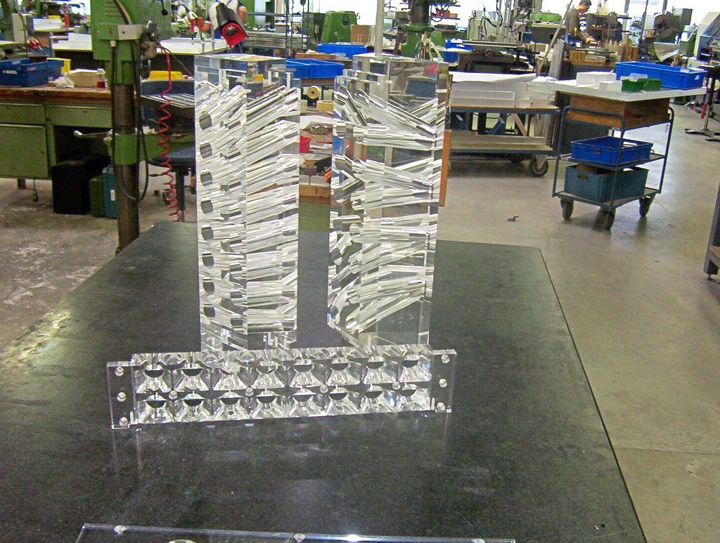 Plexiglas Behälter hochkant