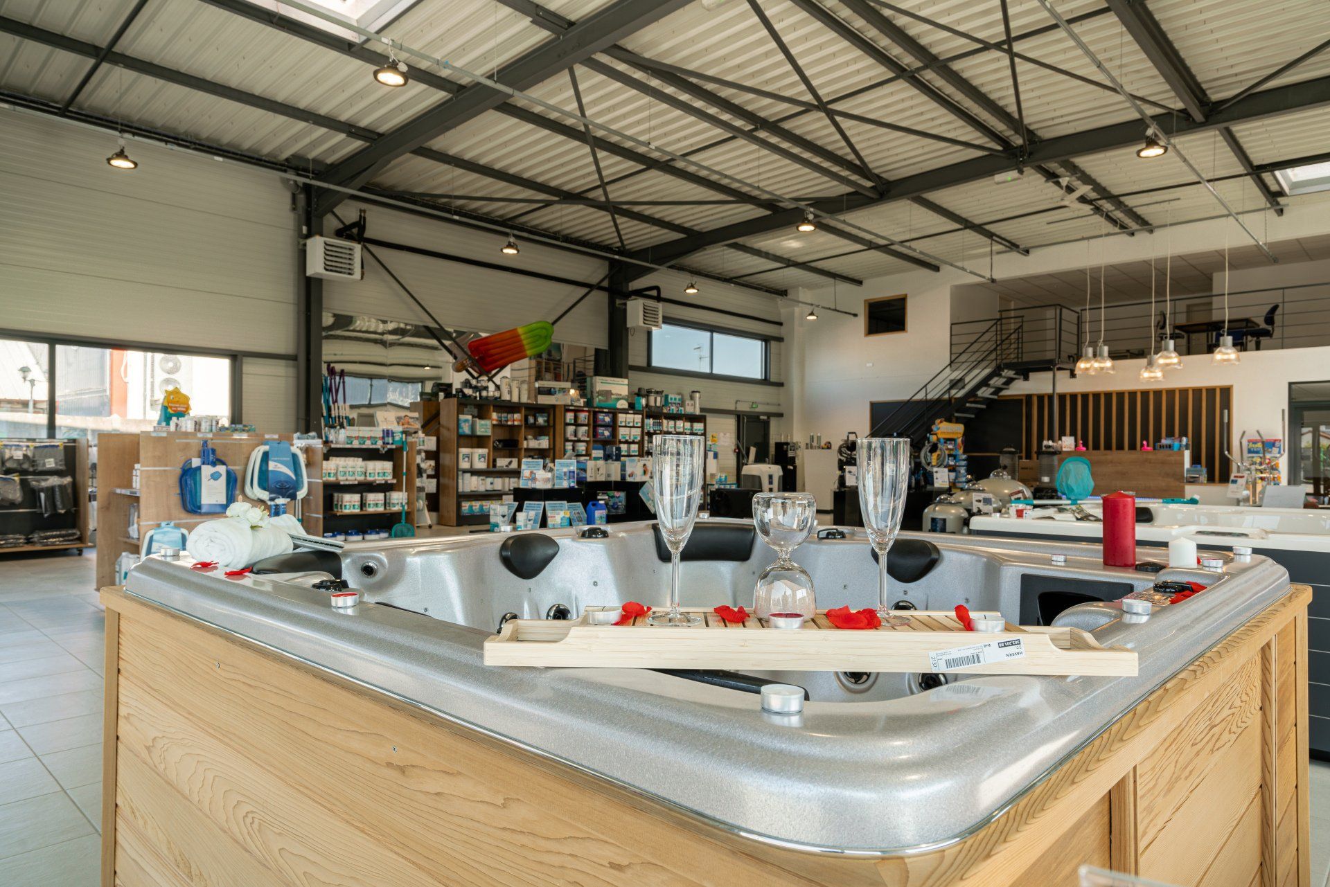 Intérieur de l'entreprise M.F Piscines